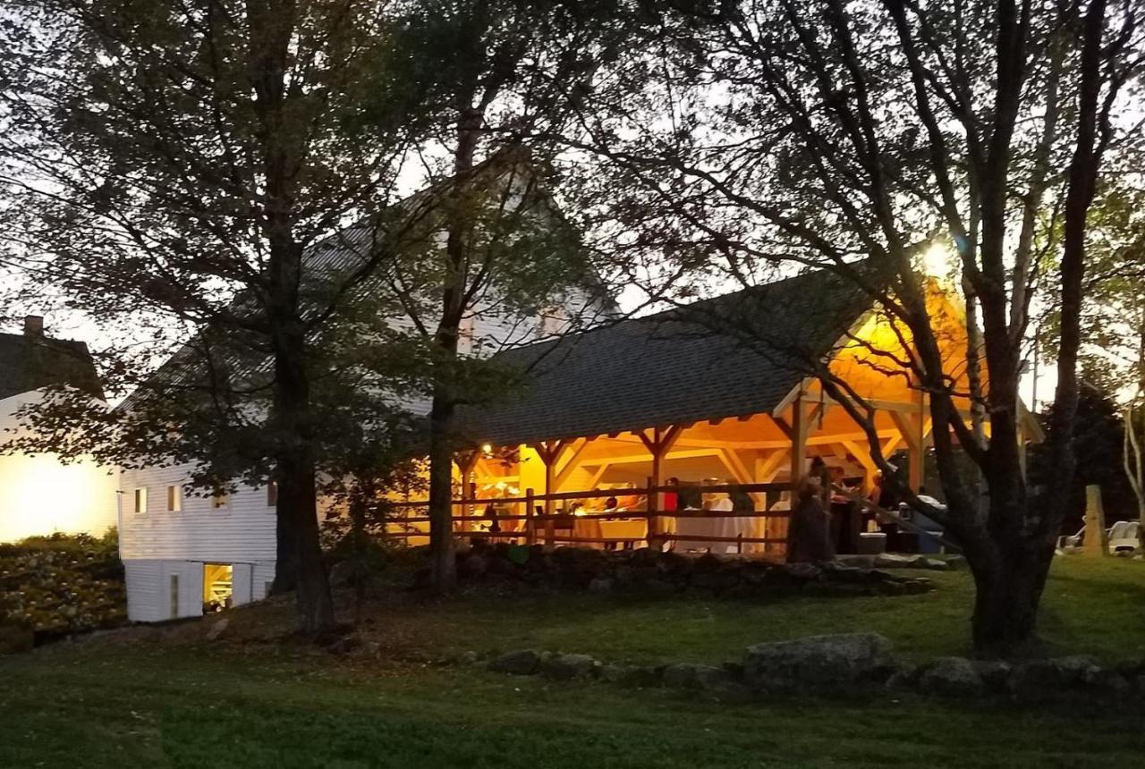 Highland Lake Inn Andover Extérieur photo