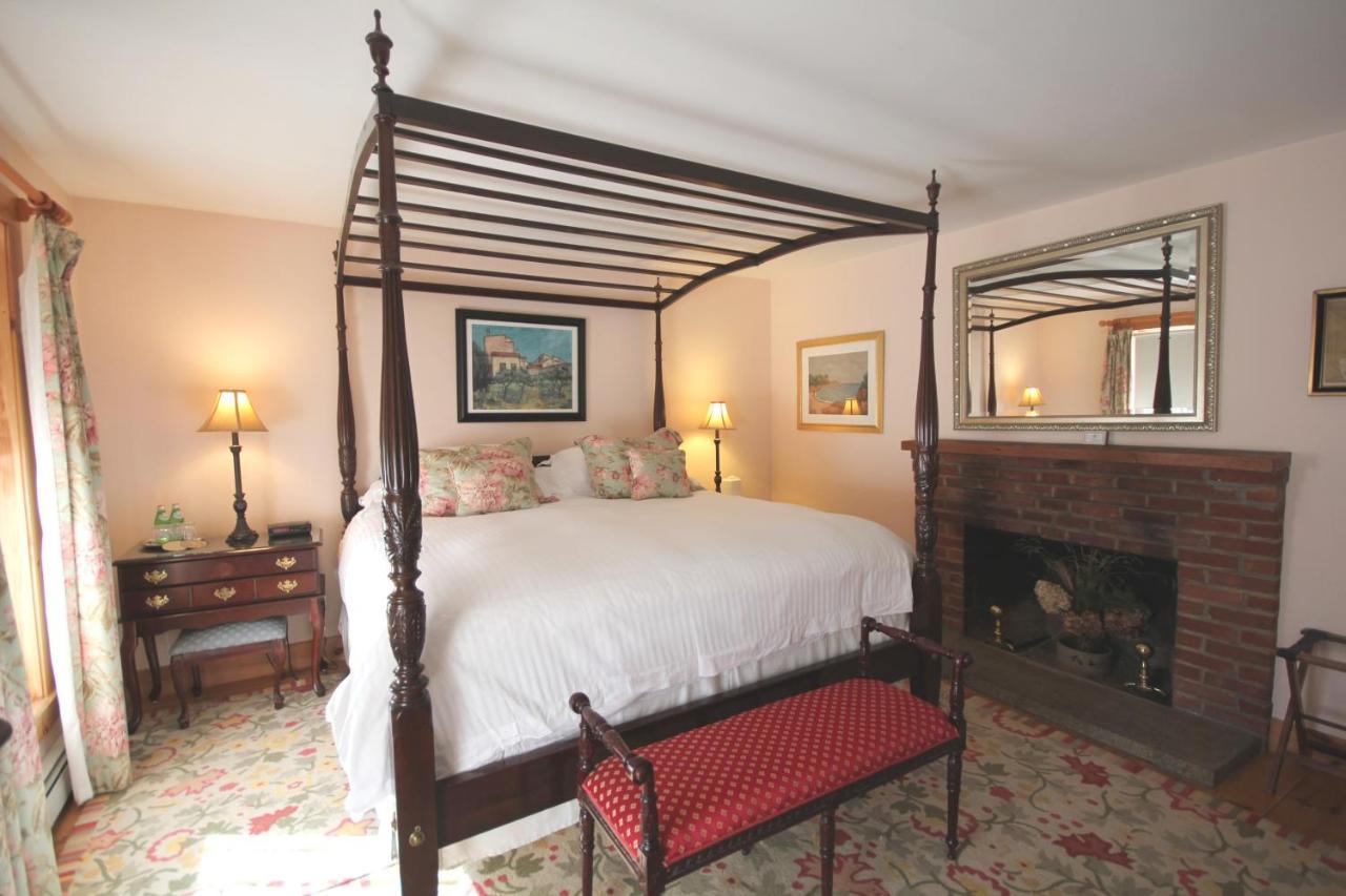 Highland Lake Inn Andover Extérieur photo