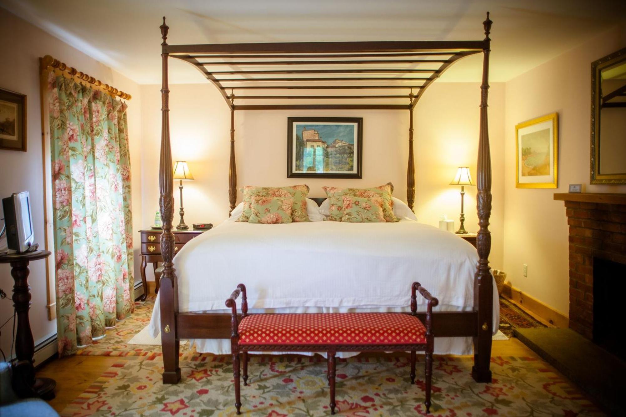 Highland Lake Inn Andover Extérieur photo