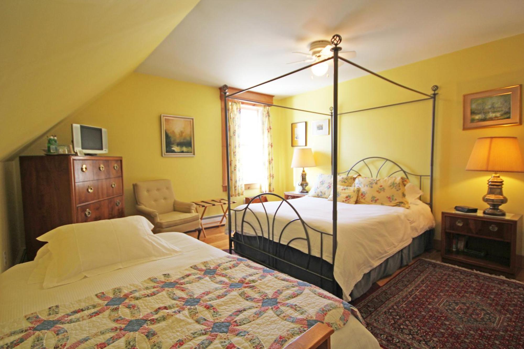 Highland Lake Inn Andover Chambre photo
