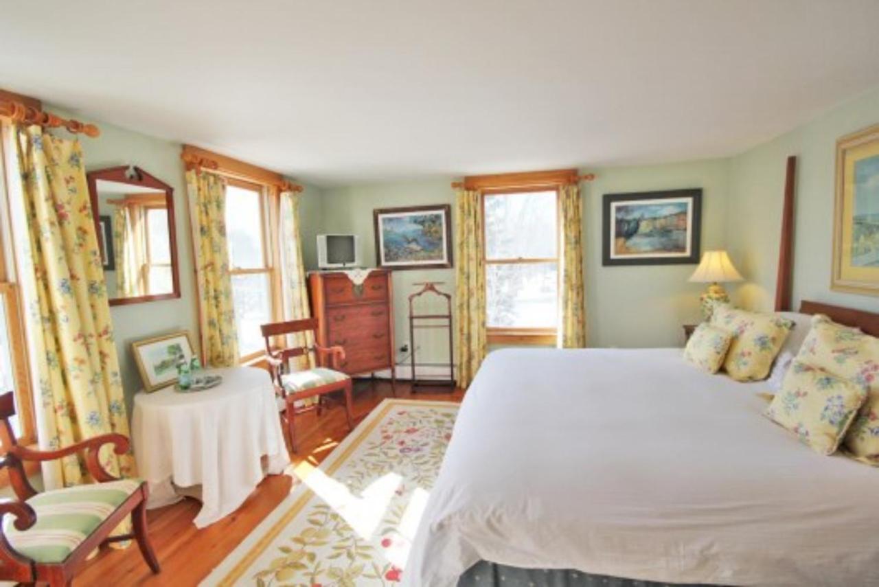 Highland Lake Inn Andover Extérieur photo