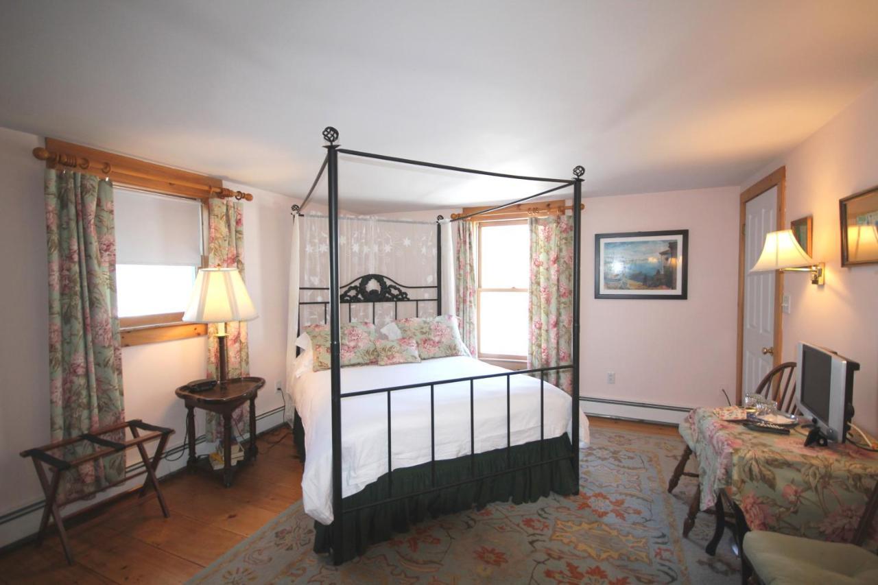 Highland Lake Inn Andover Chambre photo