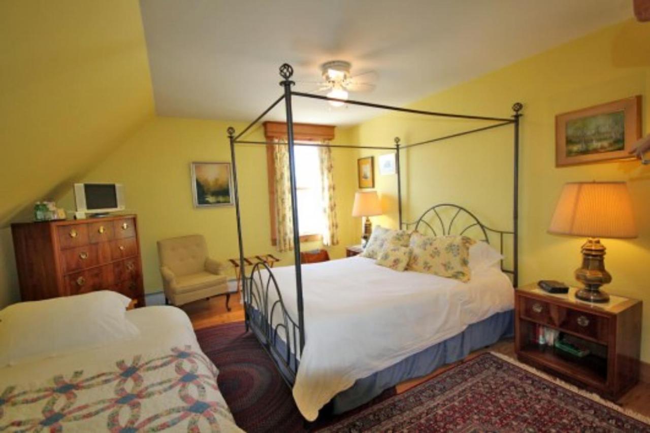 Highland Lake Inn Andover Extérieur photo